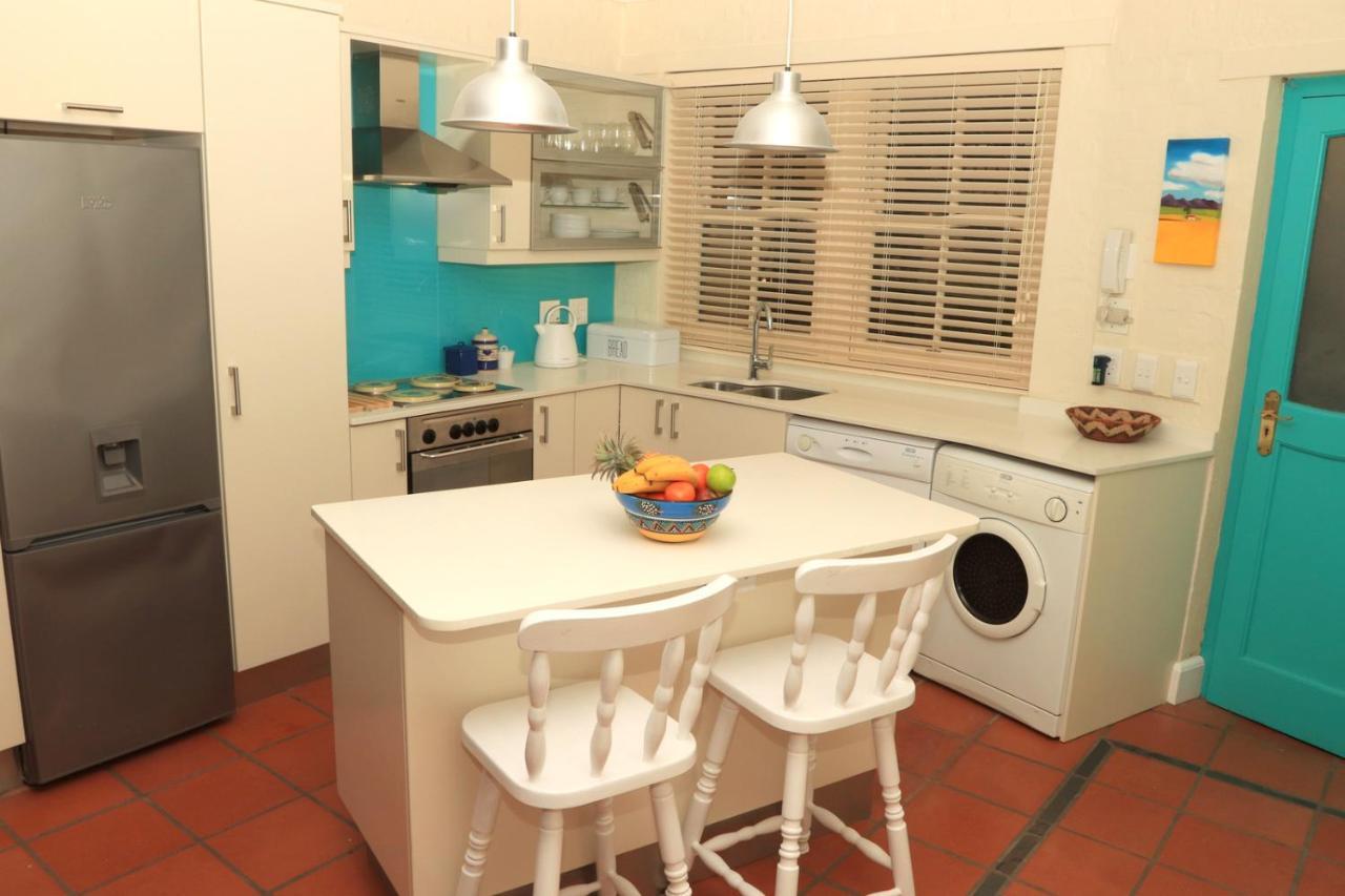 29 The Village Hout Bay Exterior photo